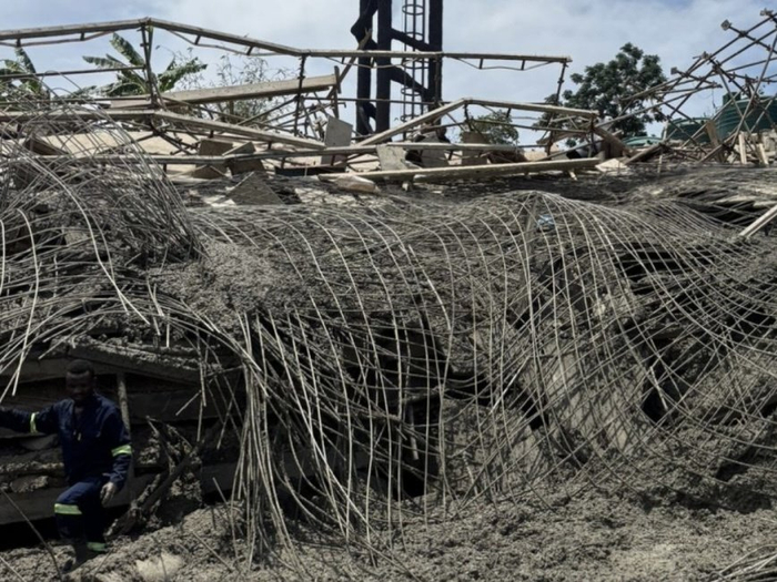 南非德班附近发生建筑坍塌 至少1人死亡