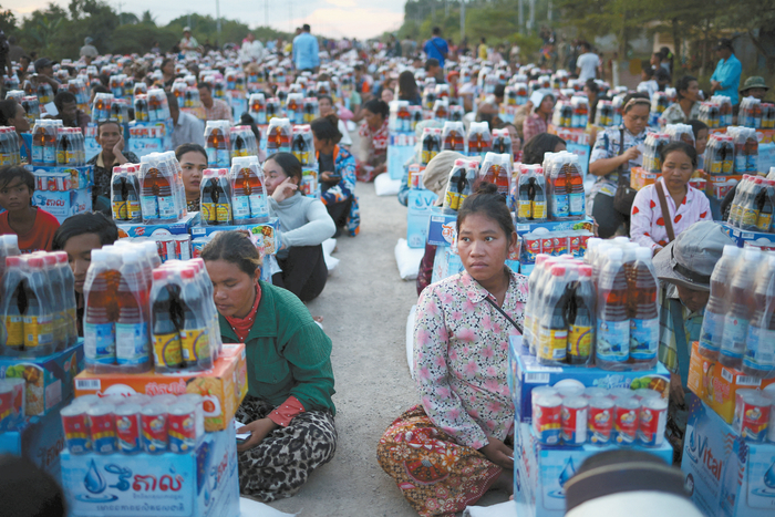 两国密集表态，说法大相径庭，泰柬紧张局势牵动多方