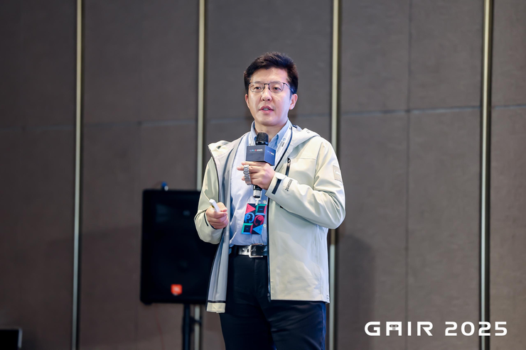 谁将定义中国智算未来？从系统可用的算力基建，到产业认可的价值闭环 ｜ GAIR 2025