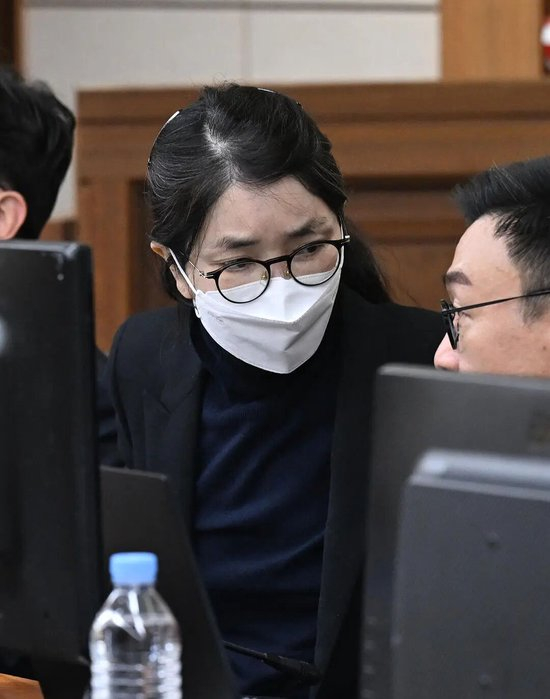 尹锡悦宣布戒严当晚，金建希与其激烈争吵，深夜怒斥：因为你全搞砸了 更多细节披露