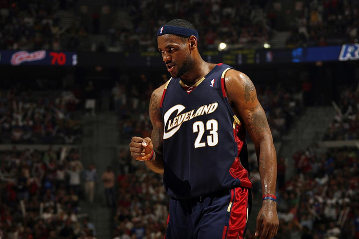 最年轻40分先生！榜首20年后终易主 前10幼詹占3席 一人压KD进前3