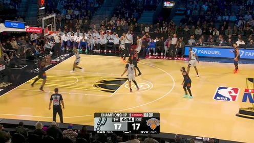 尼克斯末节15-3一波流胜马刺夺冠！布伦森25+8 文班替补18+6