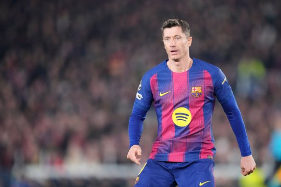 每体：迈阿密国际无意引进莱万，他们优先事项是降薪续约苏亚雷斯