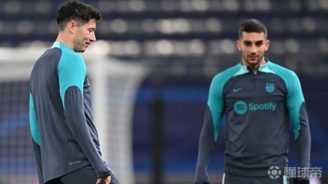 罗马诺：莱万冬窗离队的可能性为0，他希望与巴萨续约