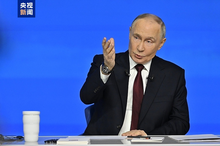 普京：俄方也希望明年能生活在和平没有战火的环境中