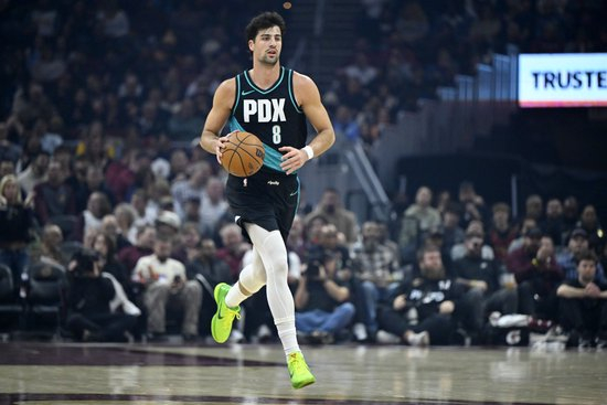 美记预测全明星：詹姆斯落选？狄龙代替布克？开拓者也有席位？