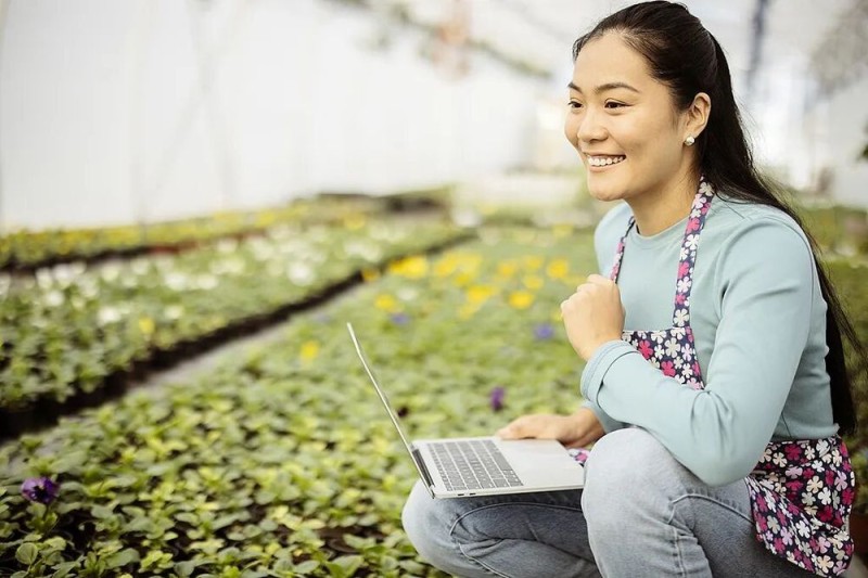 当打媳妇被归为“家务事”,农村女性逃离家暴有多难?