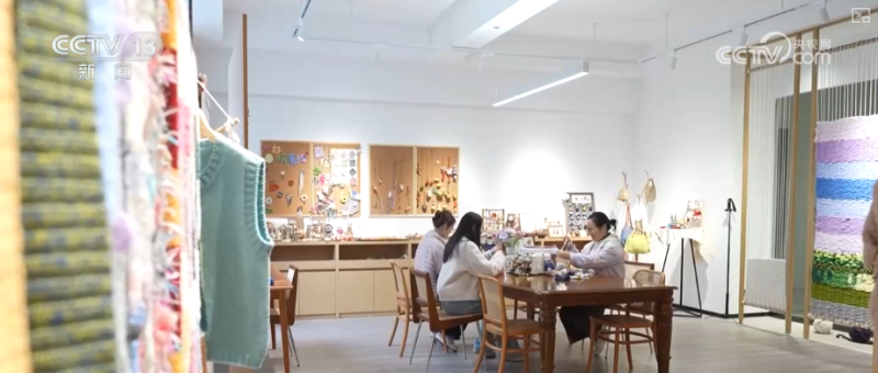 “悦己消费”持续升温带火“娃衣”大市场 开辟时尚玩偶圈新赛道