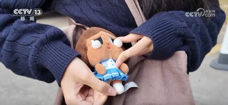 “悦己消费”持续升温带火“娃衣”大市场 开辟时尚玩偶圈新赛道