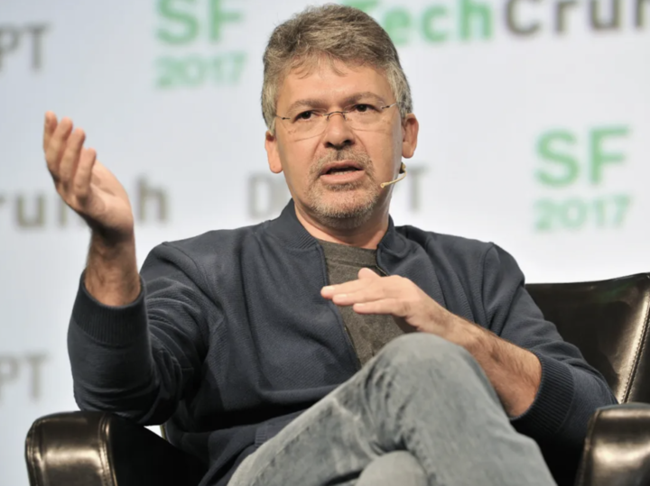 突发｜苹果高管地震还在持续：芯片负责人考虑离职