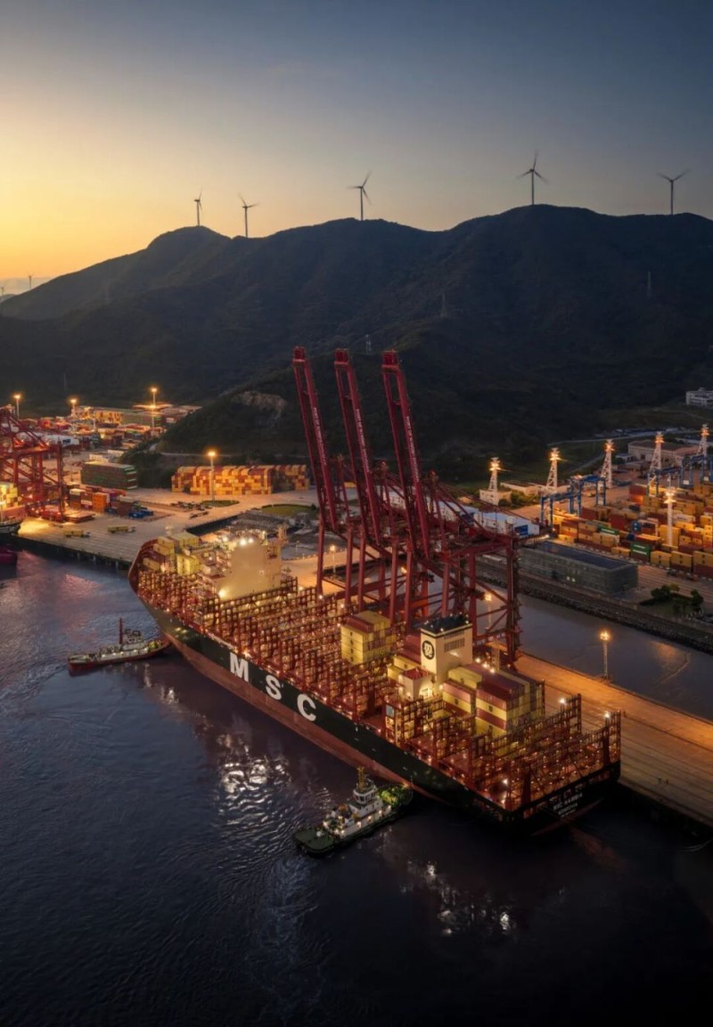 港口年集装箱吞吐量突破4000万箱，是什么概念？