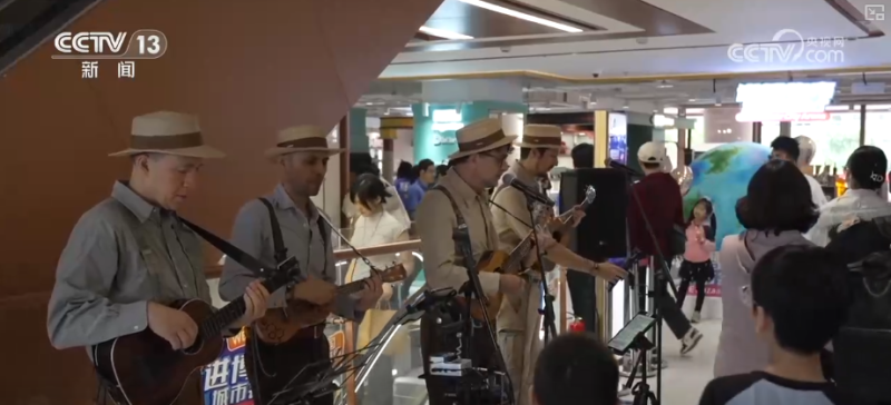 更“新”观察・精致育儿、便利生活、智慧务农、绿色低碳……消费市场活力涌动