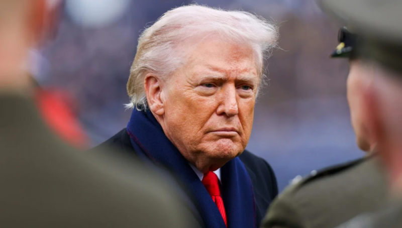 7点出发丨盲人老太只找女生求带路被疑“人贩子”？拍摄者道歉→