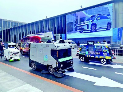 向“新”布局,中国制造挺直“脊梁”