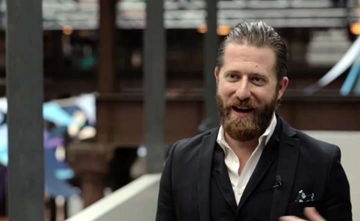 先是 iPhone Air，现在液态玻璃的设计者也离职了