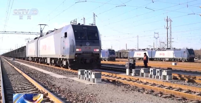 视频丨今年预计完成电煤运量超5亿吨 大秦铁路如何做到运量效率双增长?