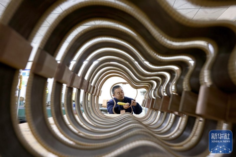 11月份国民经济延续稳中有进发展态势