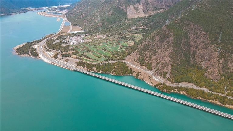 牢固树立“两山”理念 打造生态文明高地系列报道―― 高原好风光 美在尼洋畔