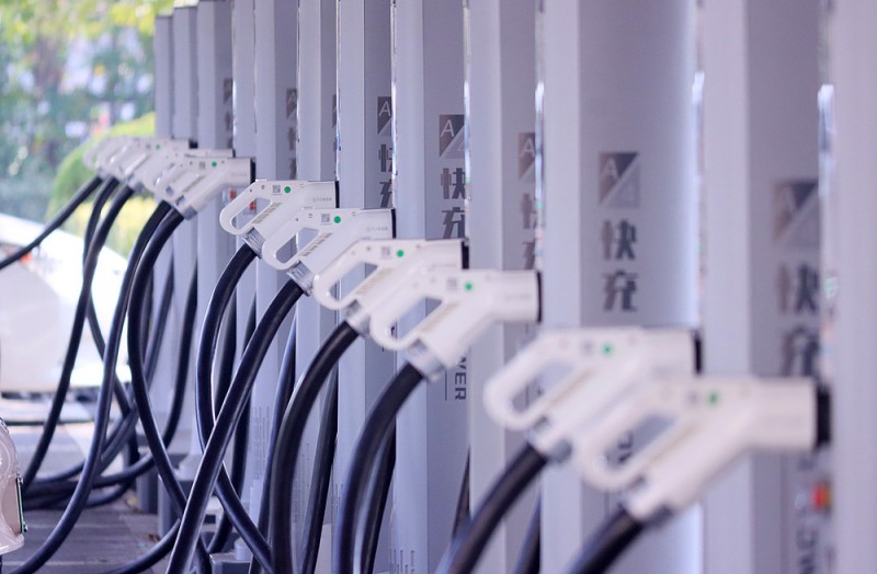 中央财办：扩大内需是明年排在首位的重点任务