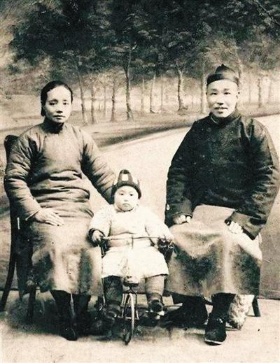 山河永念!悼南京大屠杀死难同胞