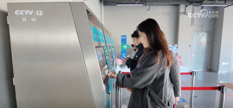 空中大巴“云巴”提供出行新选择 “小而美”交通方式为城市交通注入新活力