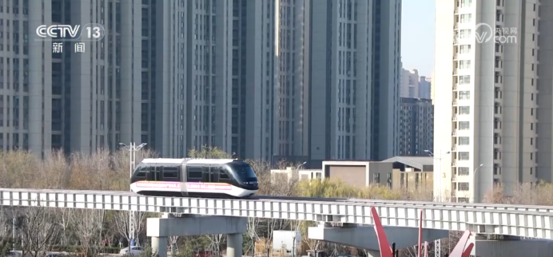 空中大巴“云巴”提供出行新选择 “小而美”交通方式为城市交通注入新活力