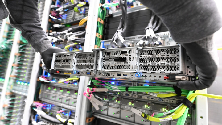 亚马逊云科技最强 AI Agent 阵容发布，设计火箭也不在话下