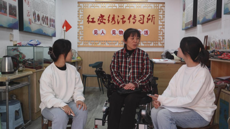 理响中国｜红色精神在“活着的红军街”薪火相传