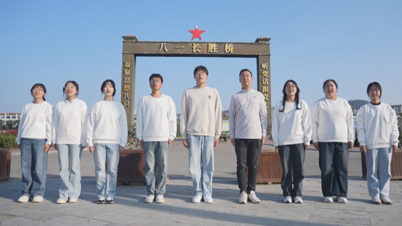 理响中国｜红色精神在“活着的红军街”薪火相传