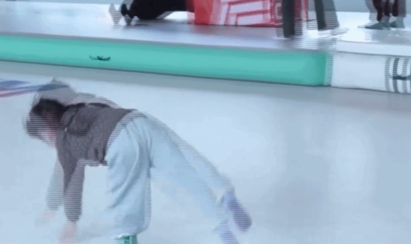 视频丨动作行云流水 4岁萌娃高难度后空翻惊呆网友