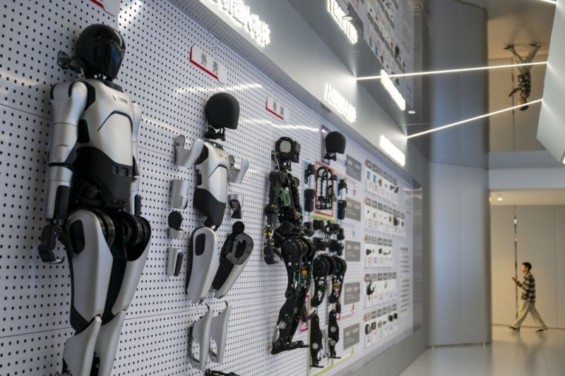 2025中国经济回眸｜在向新提质中打造发展优势――触摸中国经济高质量发展脉动