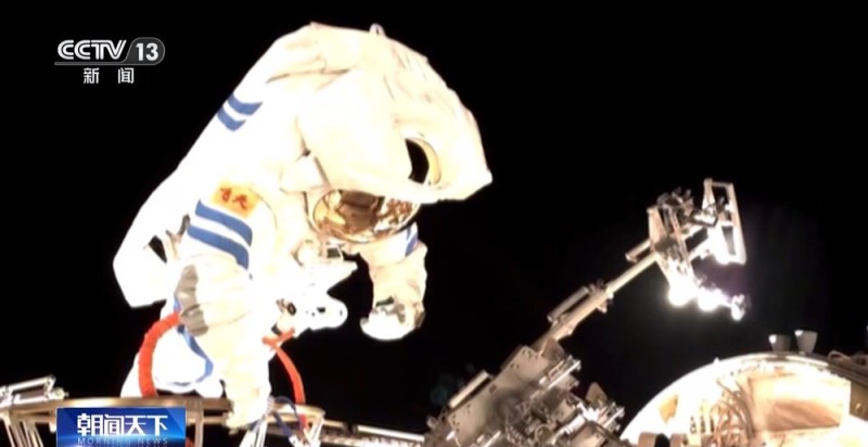 视频丨更多细节公布!神舟二十一号乘组首次出舱任务全回顾