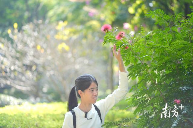 陪看不见的女孩跑下去|无障碍影片
