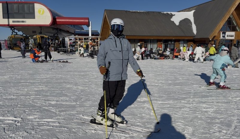 追光｜阿勒泰“雪假”首秀：孩子们的冬天被重新定义