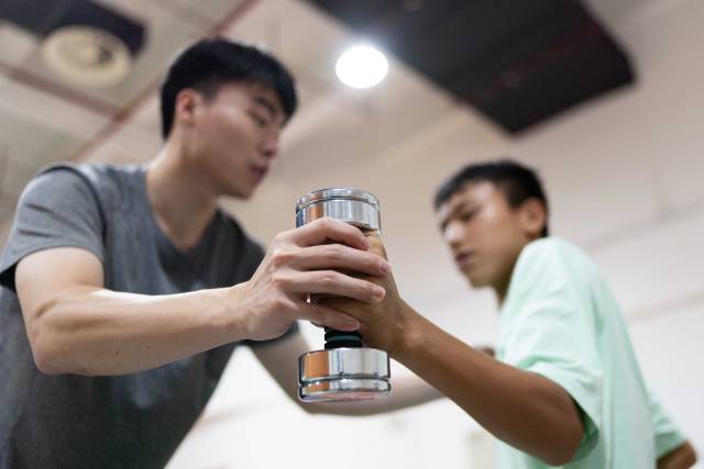 轮椅上的“剑客”