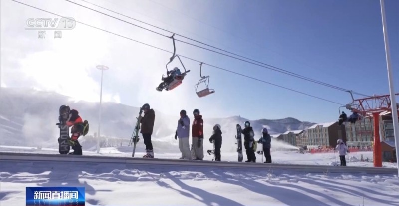 视频丨新疆阿勒泰 “雪假”正式开启 冰雪经济持续火热