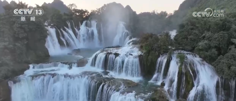 畅通“大动脉”为经济发展“添”动能 强劲钢铁“脉动”彰显经济蓬勃活力