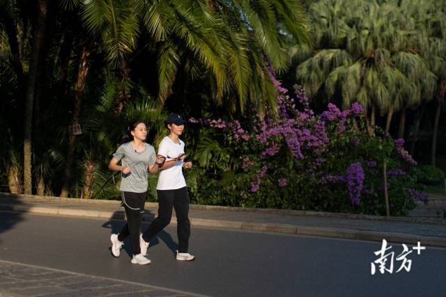 成为一束光,全盲女孩的“铁人”之路