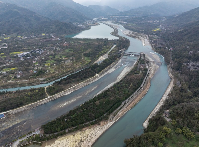 新闻多一点｜都江堰：千年水利工程守护天府安澜
