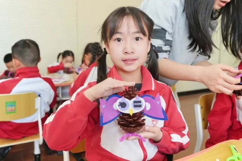 “美林美育大课堂”走进校园|松塔猫头鹰“变身记”