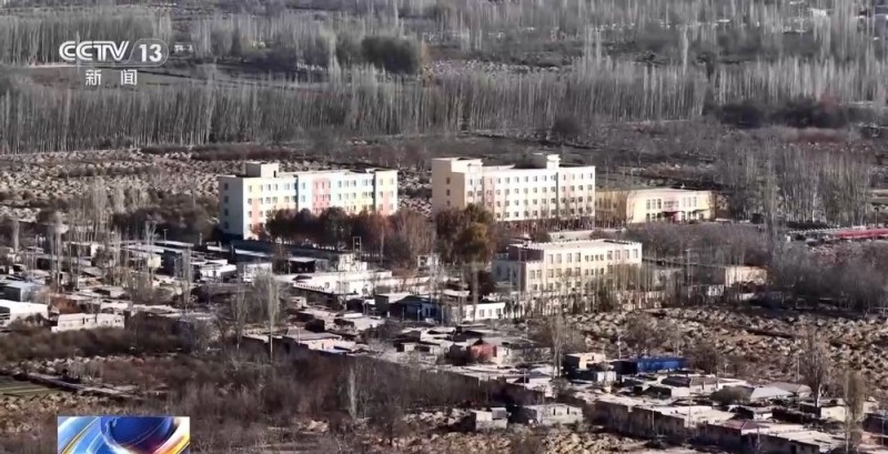 从防沙、固沙到治沙、用沙 看他们如何阻止两大沙漠合拢→