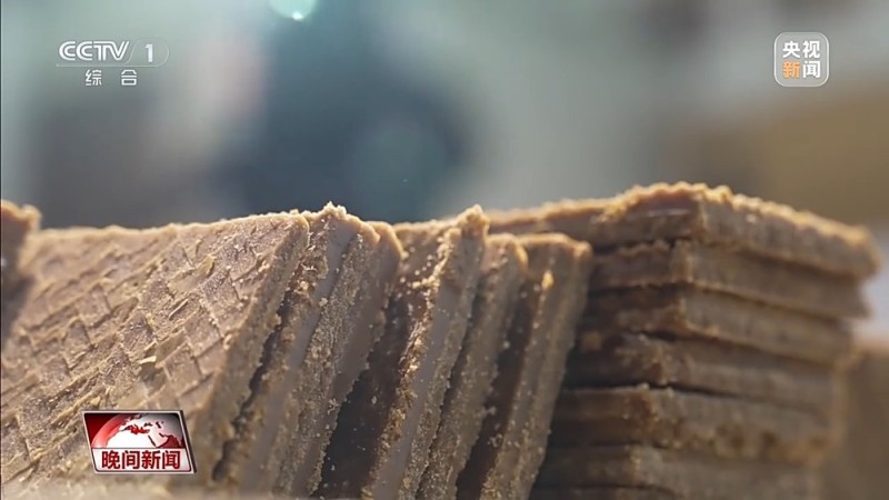 视频丨饺子宴、粘豆包、手抓羊肉……冬至仪式感是美食给的