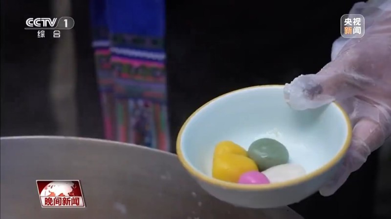 视频丨饺子宴、粘豆包、手抓羊肉……冬至仪式感是美食给的