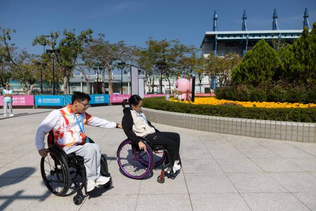 轮椅上的“剑客”