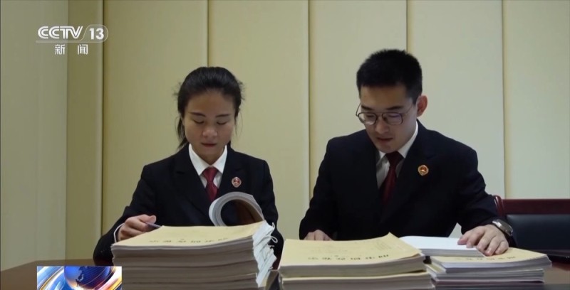 法治在线丨9.9元可抽千元稀有手办?起底直播间“盲盒赌博”套路