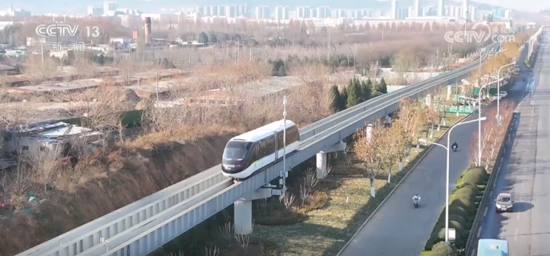 空中大巴“云巴”提供出行新选择 “小而美”交通方式为城市交通注入新活力