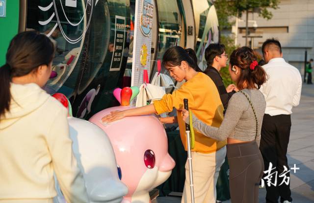 陪看不见的女孩跑下去|无障碍影片