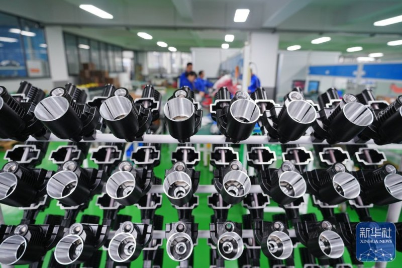 11月份国民经济延续稳中有进发展态势