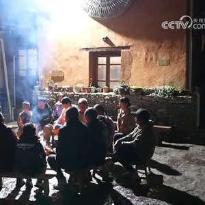 焦点访谈｜村子里来了“法律明白人”，他们如何让宪法更“接地气”？