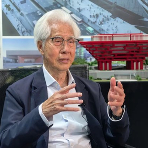 他把30万同胞的血泪，刻在大地上